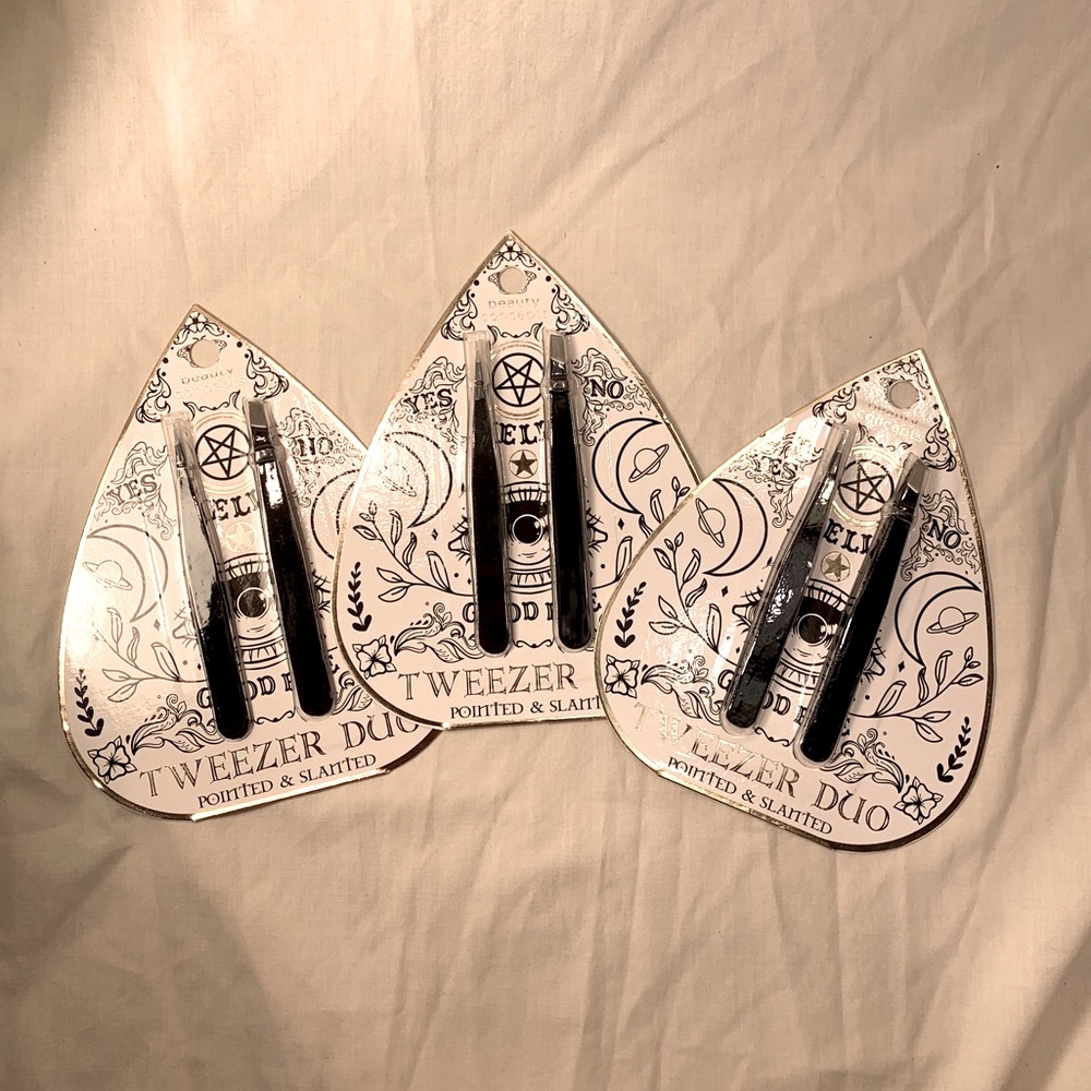 Set of Tweezer Duos, Beauty Concept, HALLOWEEN NWT, $11 each